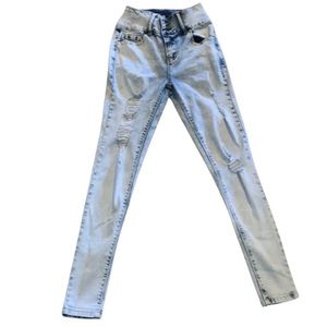 Women’s Skinny Jeans